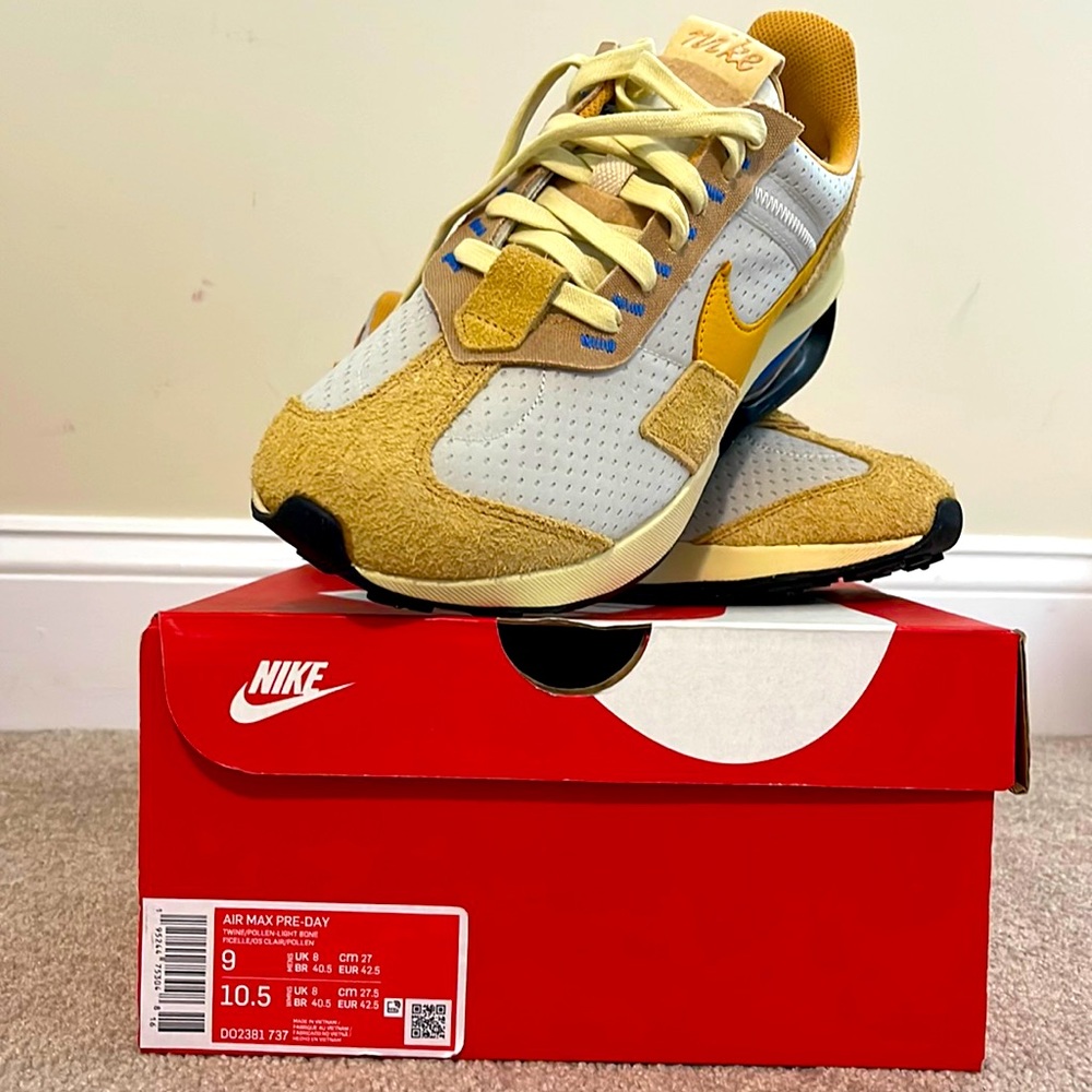 Brand New!  Nike Air Max Pre-Day!